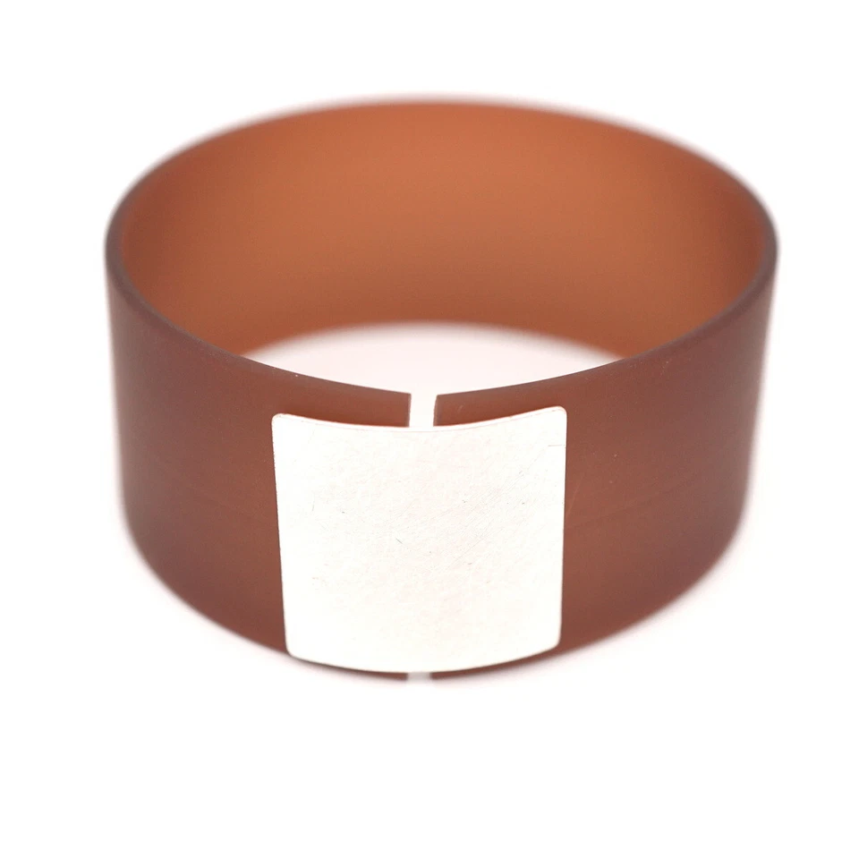 Armband Braun mit versilbertem quadratischen Mittelteil Armreif von Petra Meiren - Bild 2 von 4