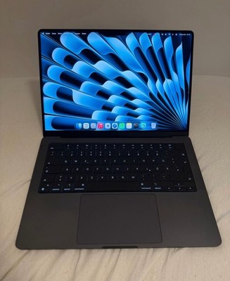 Apple MacBook Pro, Space Schwarz 14 Zoll M4 PRO 14-20 Core 24GB RAM 1TB SSD
