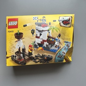 LEGO Pirates: Soldiers Outpost (70410) - SEALED - See Condition (Damaged Box)