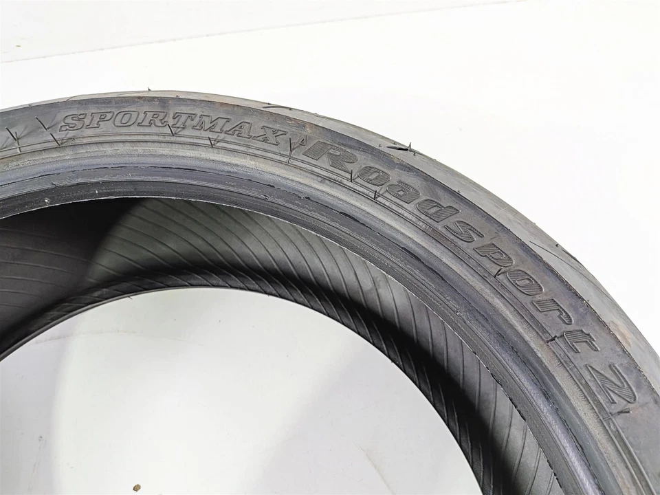 Б/у задняя мотоциклетная шина Dunlop Sportmax Roadsport 2 190/50R17 45238822 - Изображение 4 из 4