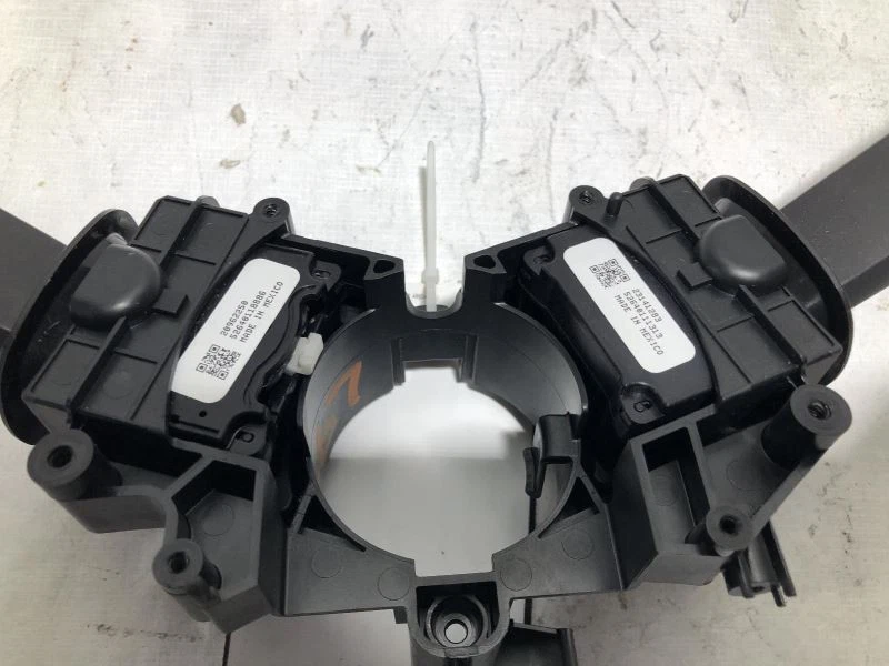 Conjunto de interruptor de columna combinado para Chevrolet Malibu Camaro 9976 10-15 Foto 4 de 4