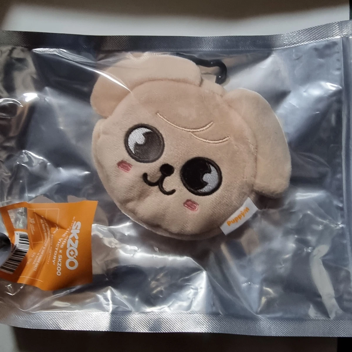 STRAY Kids X SKZOO THE VICTORY POP UP STORE ORIGINAL FACE MINI POUCH- PUPPYM