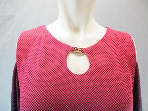 Viktoriya Bogova Size M Womens Red/Black Cold Shoulder Blouse Shirt Top 6Y195 - Picture 2 of 6