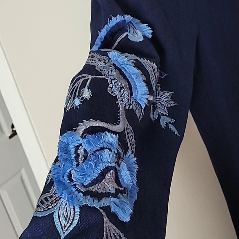 Josie Natori embroidered denim pull on crop pant Sz 12 NWT - Image 3 of 4