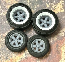 124 Scale 15-in Gasser Daisy Wheels W Wide Piecrust Slicks Resin