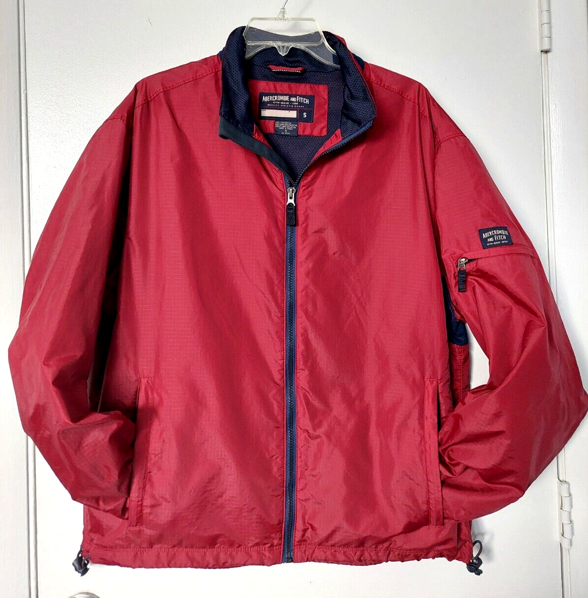 Vintage Abercrombie and Fitch Jacket Nylon Mens Sz S Zipper Red