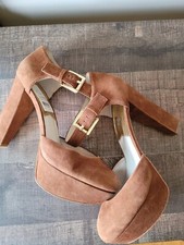 Michael KORS PLATFORM PUMPS