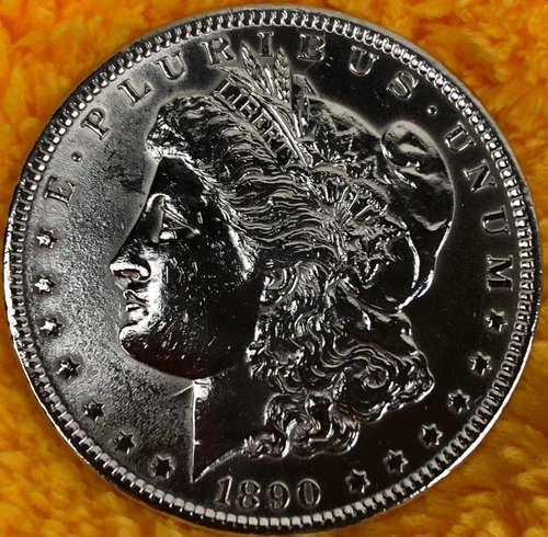 1890-P Morgan Silver Dollar Absolutely Supper Nice Fine Detail 113