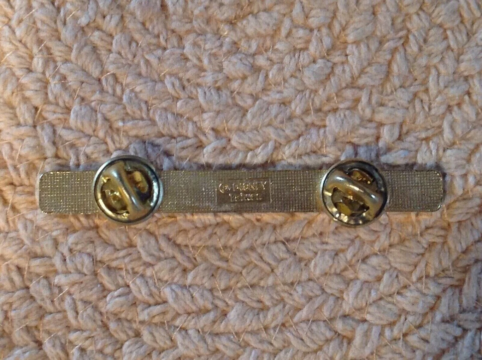 ANTIGUO Pin Disney Canción Mary Poppins Supercalifriagilisticexpialidocious Letrero Púrpura Foto 2 de 2