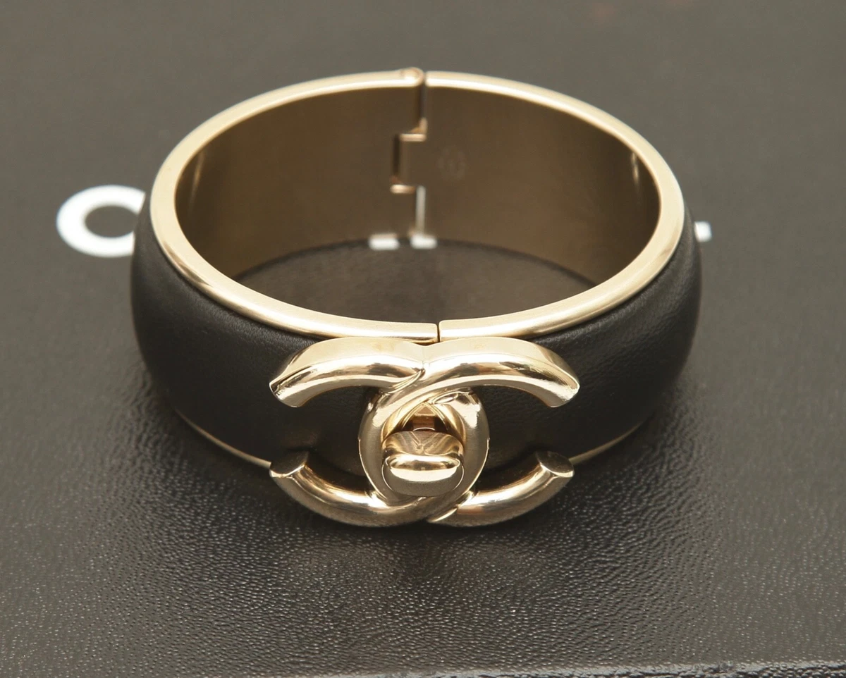 CHANEL ICON 2022 SS Ring (AB7902 B07713 NG966)