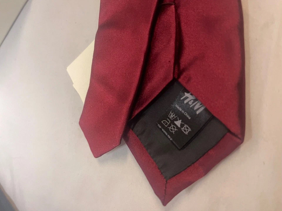¡NUEVO CON ETIQUETAS! Corbata delgada Lanvin Paris roja con lunares negros 2,75 X 58 Foto 4 de 4