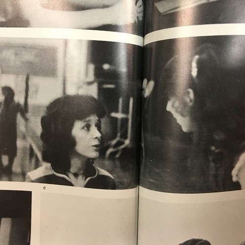 Laurell K Hamilton Oak Hill High School Yearbook 1981 & Writing Popular Fiction - 第 7/10 張圖片