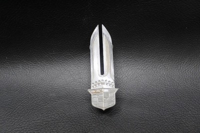 1973-1974 Cadillac Edoardo Silver chrome Front Fender Emblem