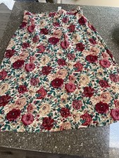 Vintage Sag Harbor Floral A-Line Skirt in Cream with Red Accents Side Zip 1X