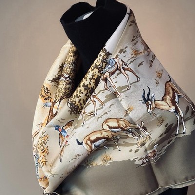 HERMES US Duty Paid Seidentuch ''AFRICA'' Carre 90 designed by Robert Dallet