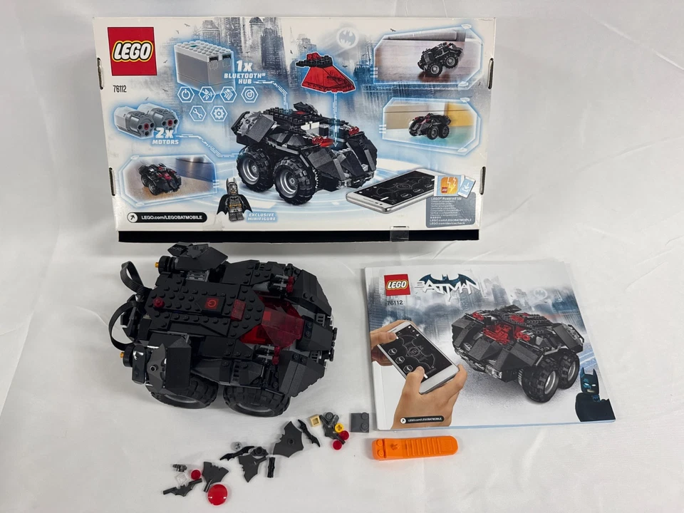 LEGO 76112 Super Heroes Batman II App-Controlled Batmobile NO MINIFIG - Image 2 of 3