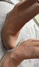 Universal Thread Brown Comfort Pull-On Chelsea Wedge Ankle Boot Man Made Size 8