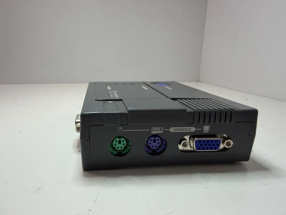 Vintage Linksys ProConnect KVM Switch KVM100SK – 2-Port – No Power Adapter - Image 4 of 4