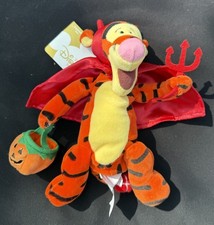 Vtg Disney Store Winnie the Pooh 9" Tigger Halloween Devil Bean Bag Plush 2000