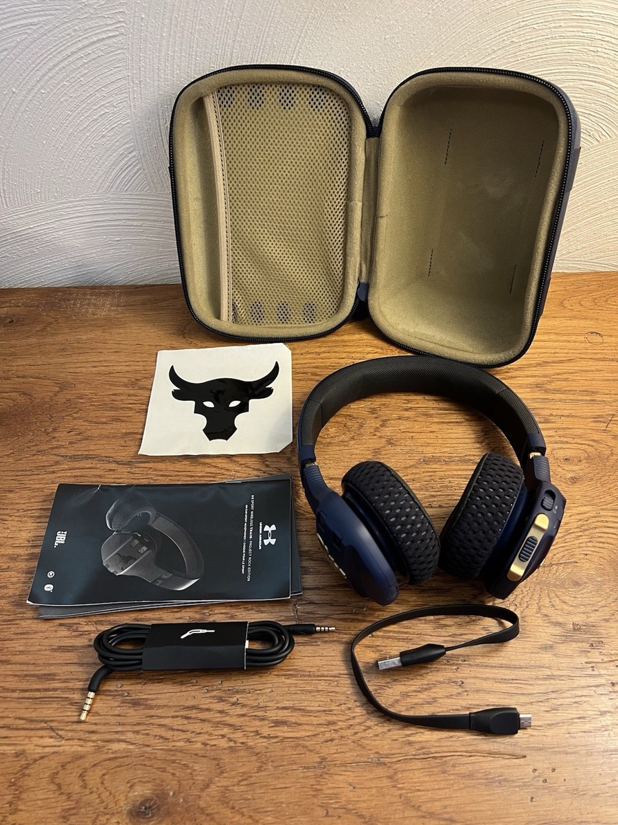 ヘッドホン Under Armour SPORT WIRELESS PROJECT ROCK Under Armour Sport Wireless プロジェクトロック Amazon.com