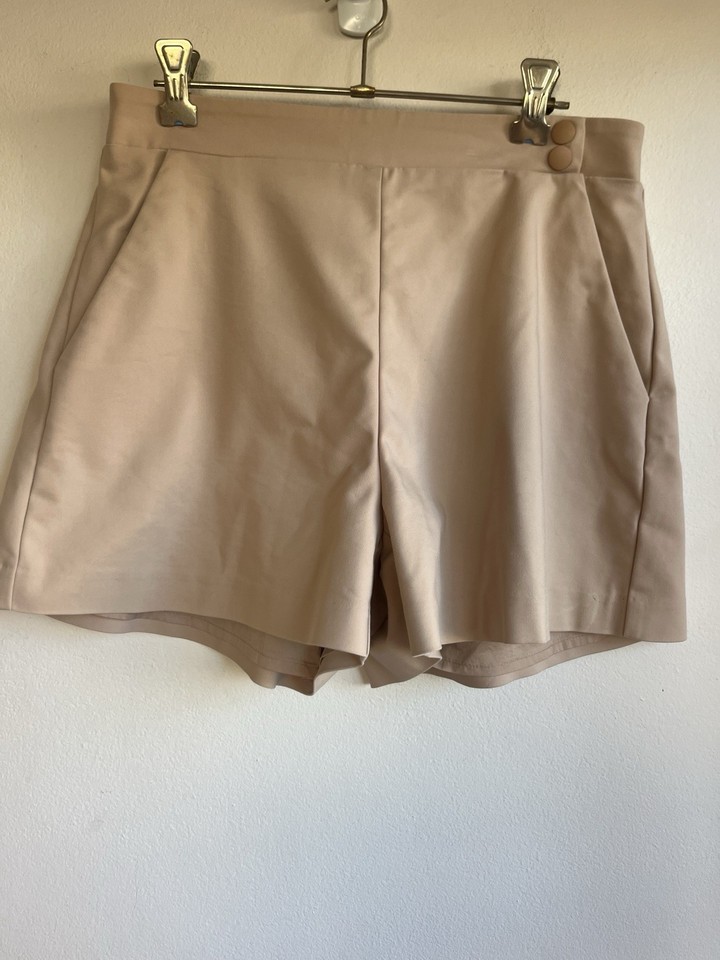 Kookai Frappe High Waisted Shorts Size 38 AU 10
