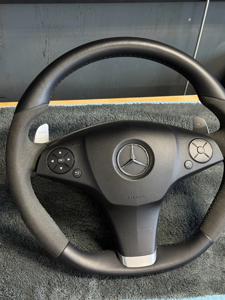 Original Mercedes-Benz Performance Lenkrad W212/W207/W204 - Bild 2 von 4