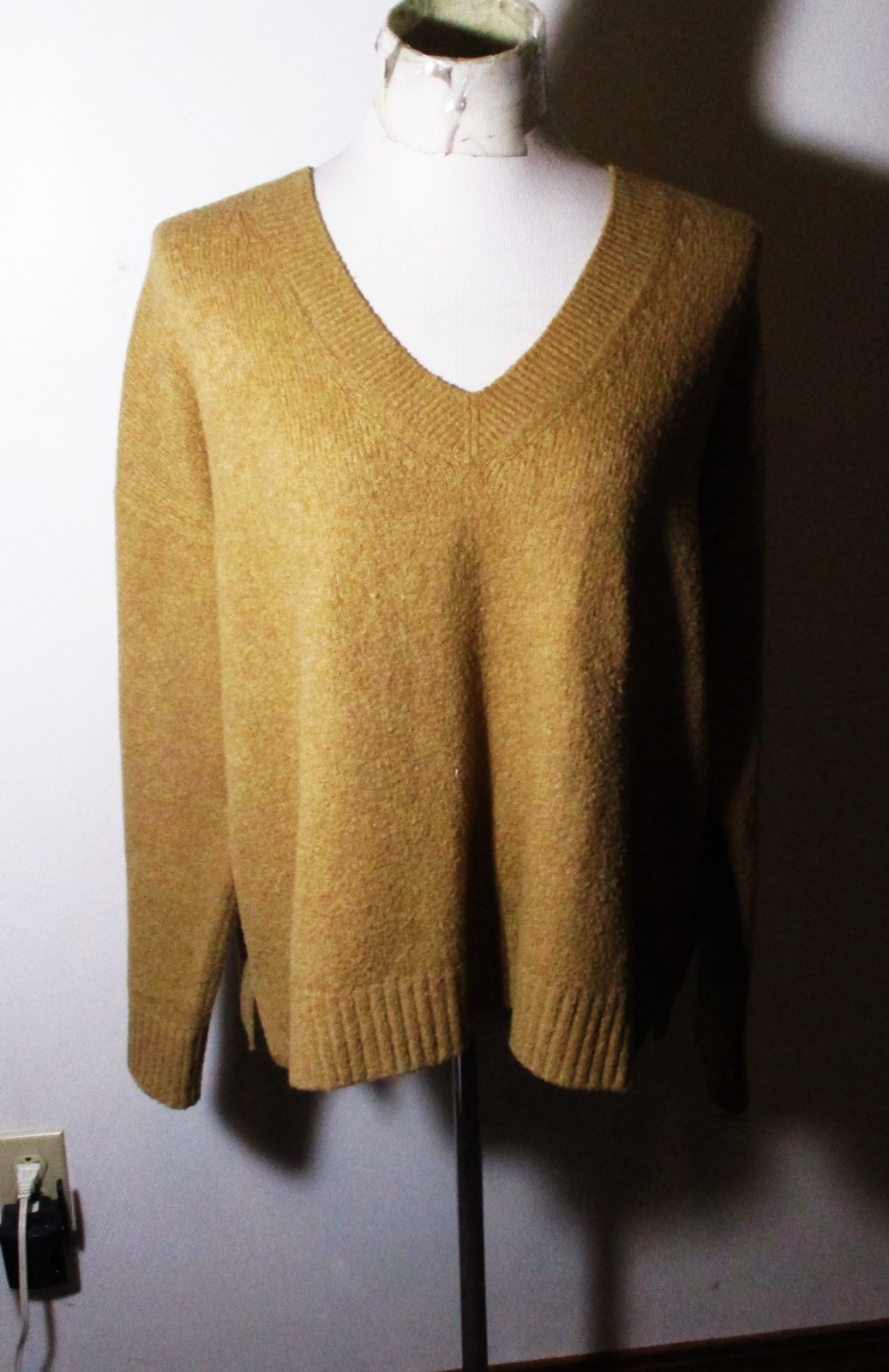 VINCE Tan Long Sleeve Oversized Sweater Women's Size L