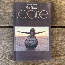 Neil Young - Decade Guitar Chord Songbook Chord Symbols and Lyrics) Hal Leonard