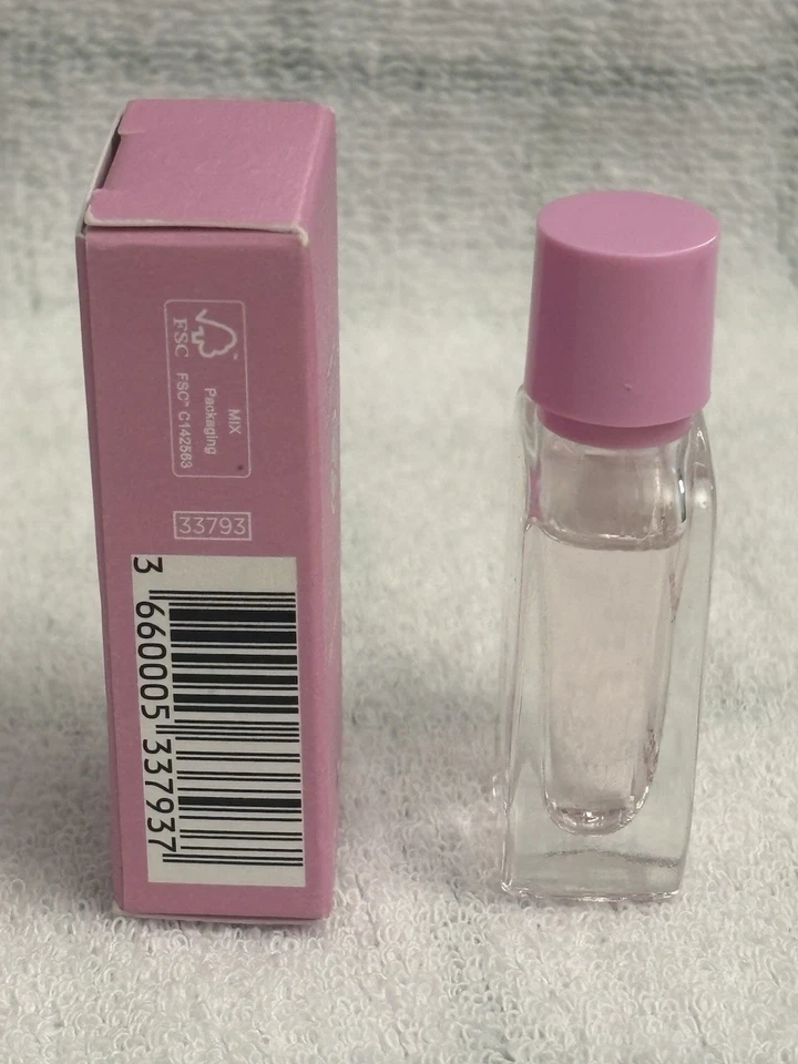 Yves Rocher L'evidence Eau de Parfum para Mujer 0.16 fl oz/5ml Tamaño de Viaje EDP Foto 2 de 4