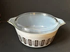 Vtg 1961 Pyrex Delphite Gourmet Gold Leaf Design 2 1/2 QT Casserole Dish W/ Lid