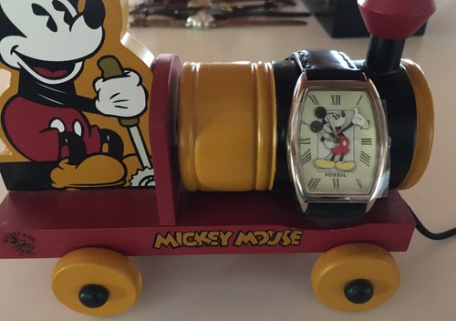 FOSSIL MICKEY MOUSE LIMITED EDITION 
