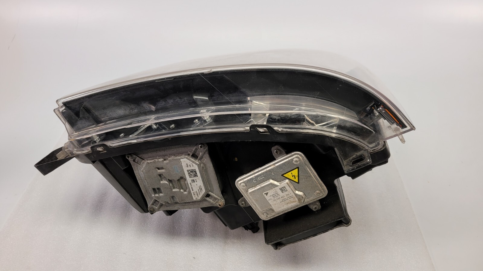 2010 Land Rover L322 Headlight Left Side Factory OEM for sale  