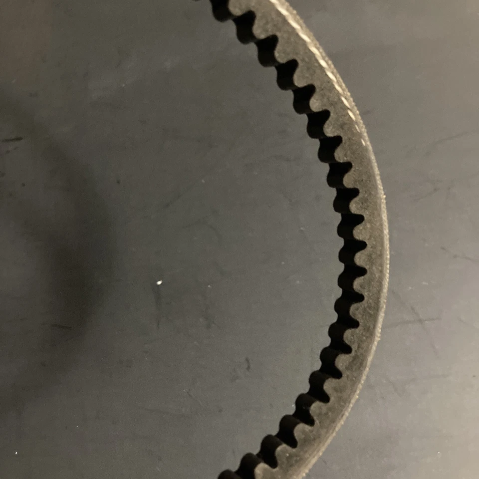 6053434300 Cinturón V Alfa Romeo Milano / 75 / GTV6 2.5 i.e. 10A0990C 1984-1987 Foto 2 de 4