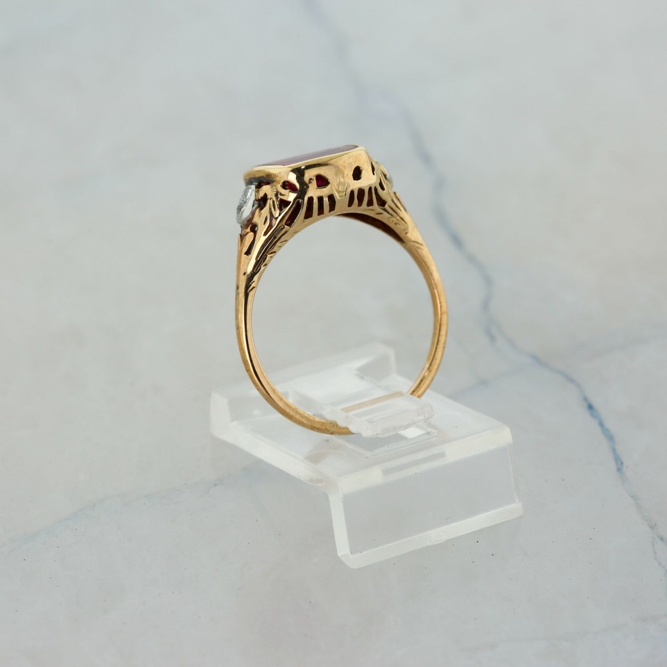 Vintage 14K Yellow Gold Ruby Stone (lab created), Diam. Ring Size 6 ...