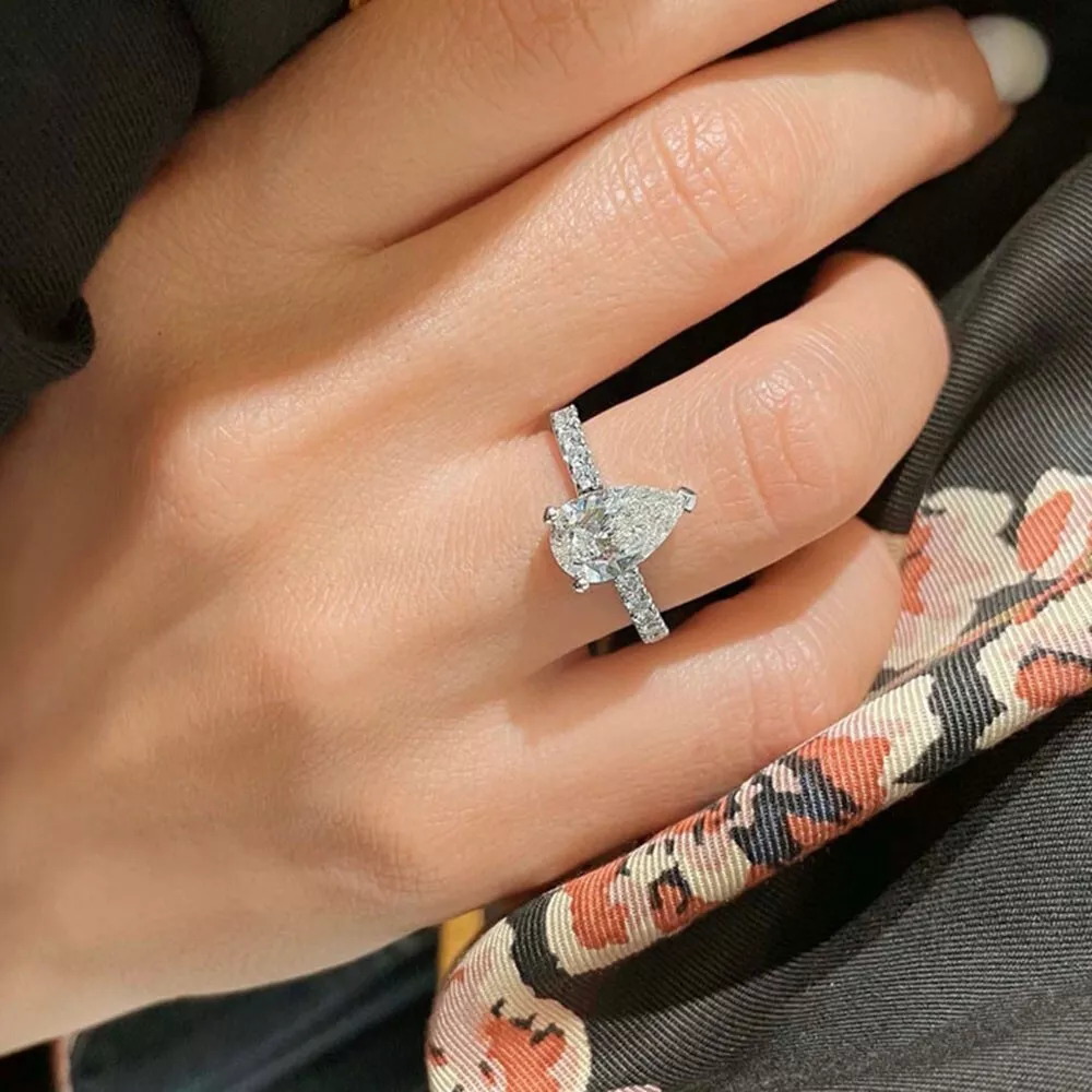 2.00 Ct Certified Lab Created Pear Cut Diamond Wedding Ring Solid