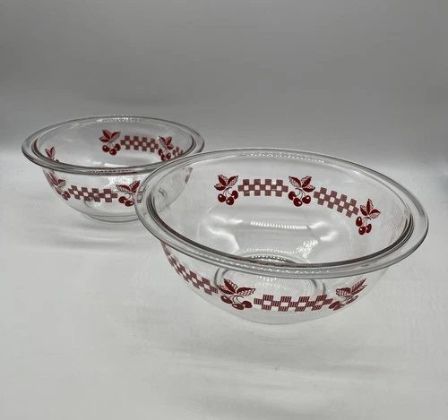 Vtg PRYEX Red Cherries & Gingham Glass Mixing 2 Bowl Set 🌺 #322 & #323 ~ EUC