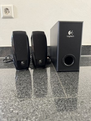 Logitech S-220 Multimedia Aktiv Lautsprechersystem + Subwoofer