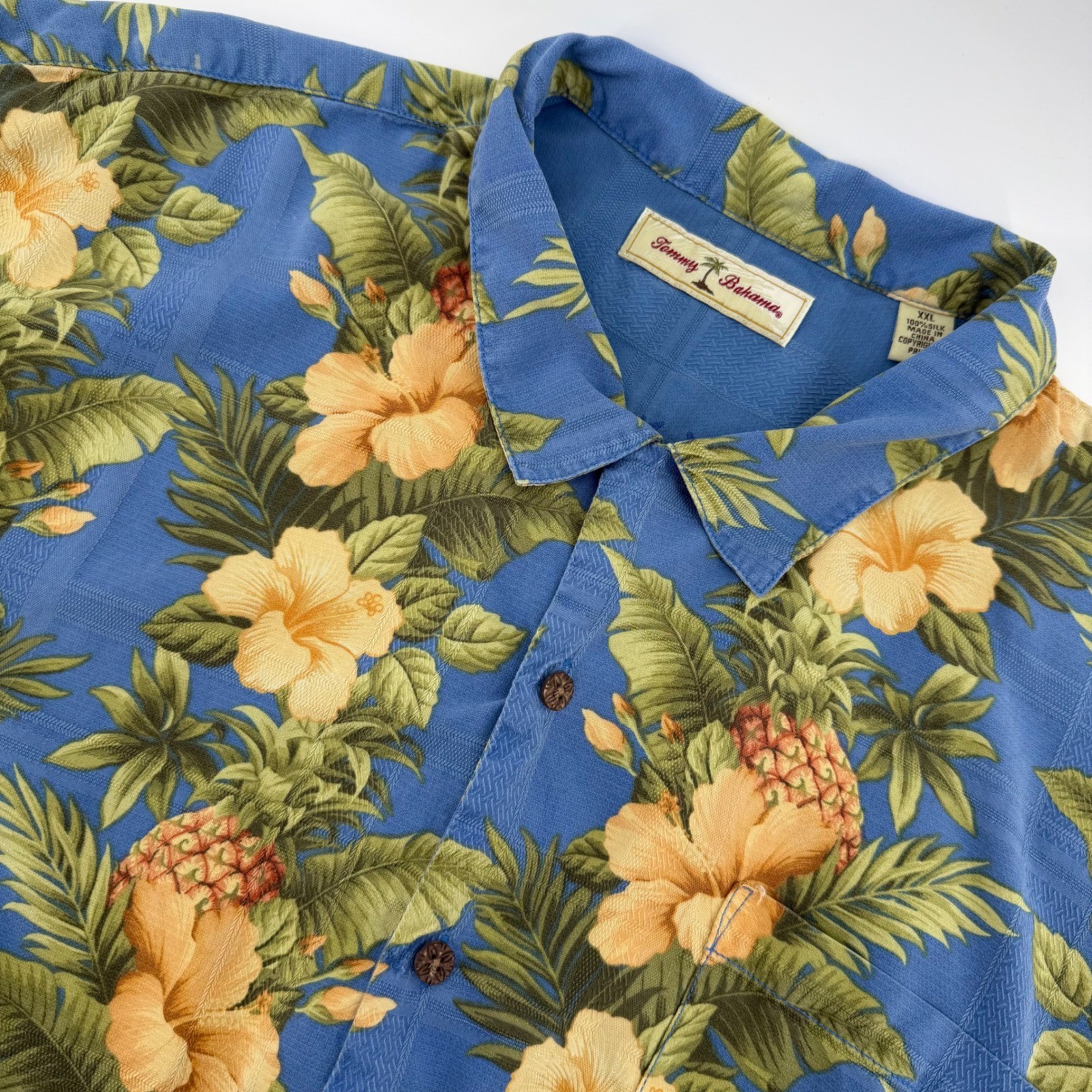 Tommy Bahama Button Up Shirt Mens XXL Blue Silk Tropical Pineapple Hibiscus
