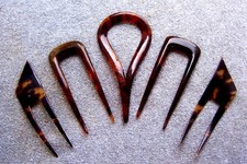 Five practical hair combs or hair pins in faux shell NO US IMPORT FEES