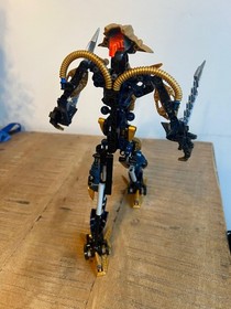 LEGO Bionicle 8734 Brutaka Complete With Instructions Karda Nui Weapons Pearl Go