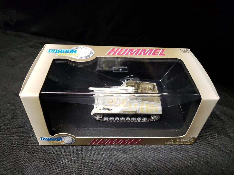 1/72 Dragon Armor Hummel, Poland, Winter 1945, No. 60190 - Image 2 of 4