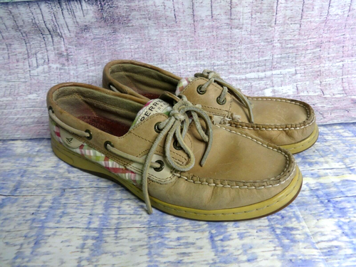 9M Tan Leather Plaid Boat Shoes 