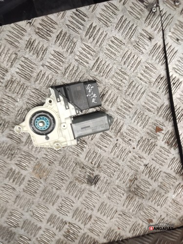 VW PASSAT Variant B6 3C5 Fensterhebermotor hinten rechts 2.00 Diesel 26800600