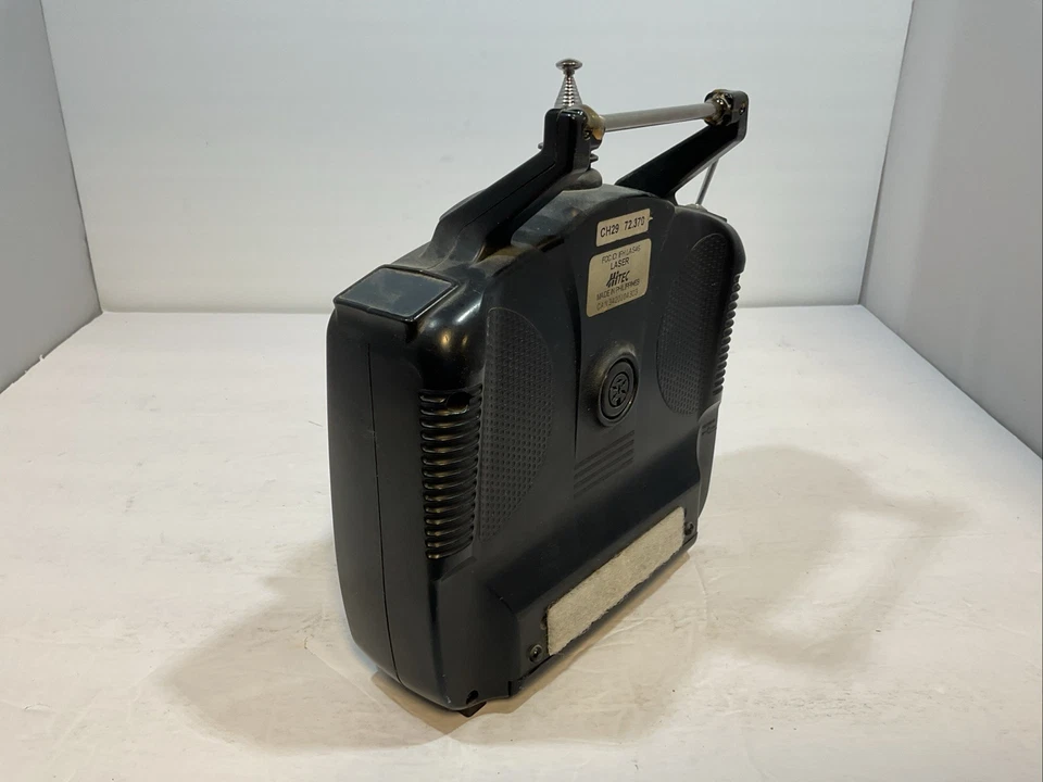 Vintage Used Hi-Tec Laser 4 Transmitter Radio 4ch 72.370tf for R/C Airplanes - Image 3 of 4