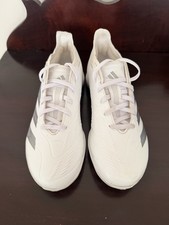 adidas predator 24 League Low TURF SOCCER Shoes, White, Size 4.5, EUC 