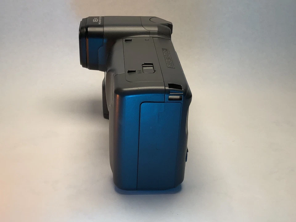 Sharp Viewcam VL-E600U Camcorder + Battery, Charger, Lens Hood & Cap - Image 4 of 4