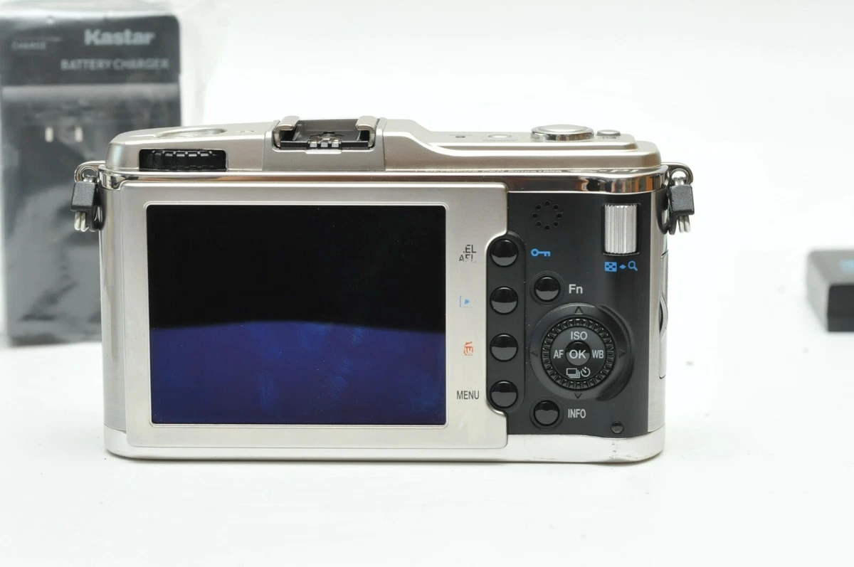Olympus PEN E-P1 Mirrorless Digital Camera Body (Silver)