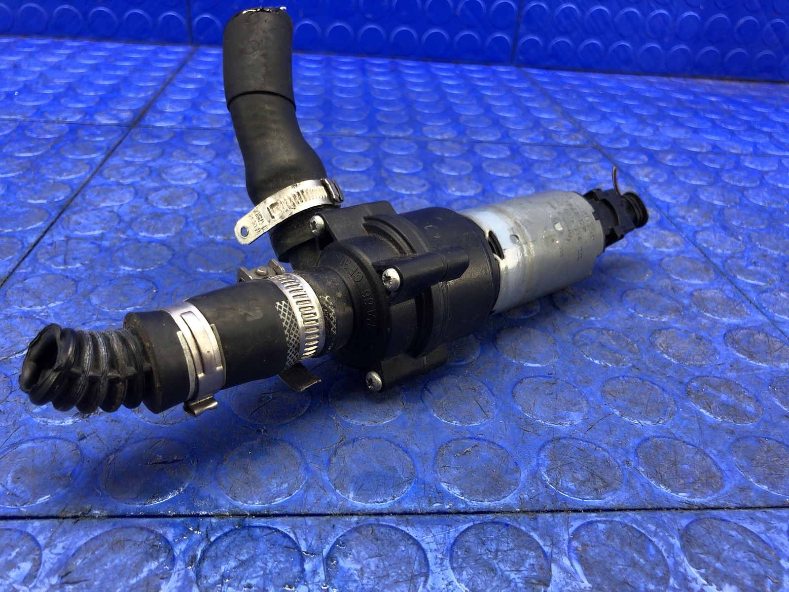 2004-2019 MASERATI GRANTURISMO RWD 4.7L ENGINE COOLANT CIRCULATION WATER PUMP