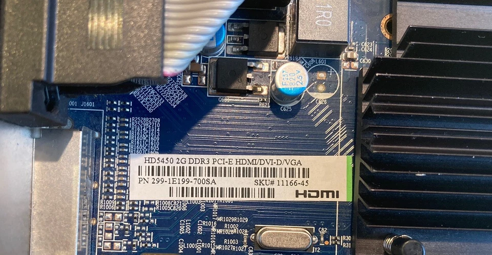 Radeon HD5450 2GB DDR3 PCI-E HDMI DVI-I VGA Graphics Card 299-1E199-700SA. g075 - Image 2 of 4