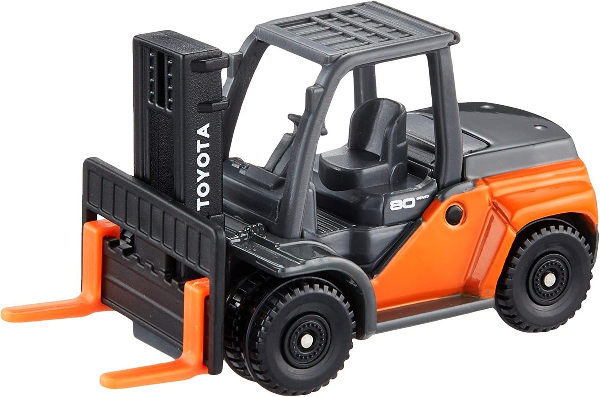 Takara Tomy 